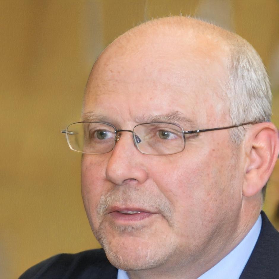 Portrait de Thomas Beaumont, spécialiste en logiciels financiers